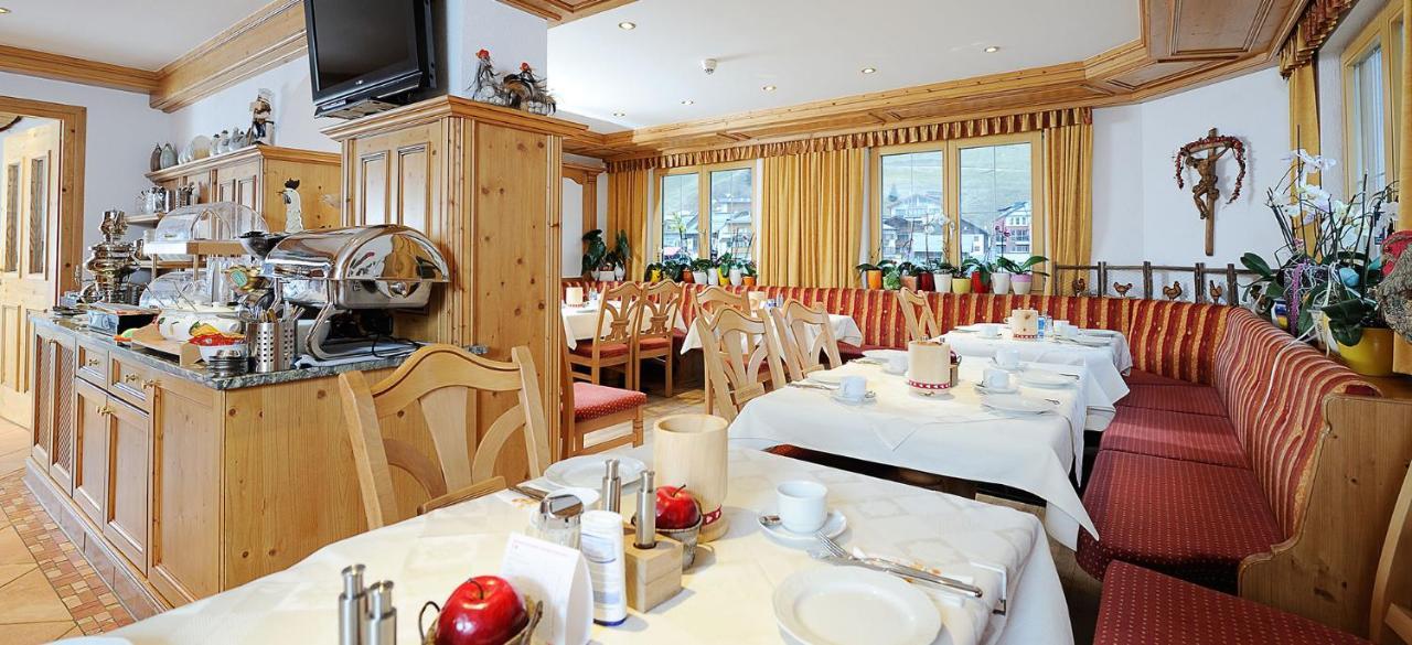 Hotel Kristall B&B Ischgl Extérieur photo