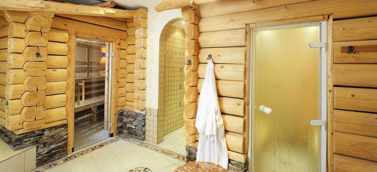 Hotel Kristall B&B Ischgl Extérieur photo