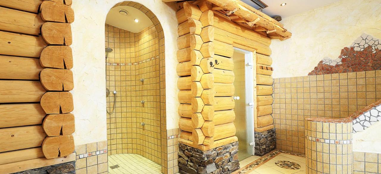 Hotel Kristall B&B Ischgl Extérieur photo