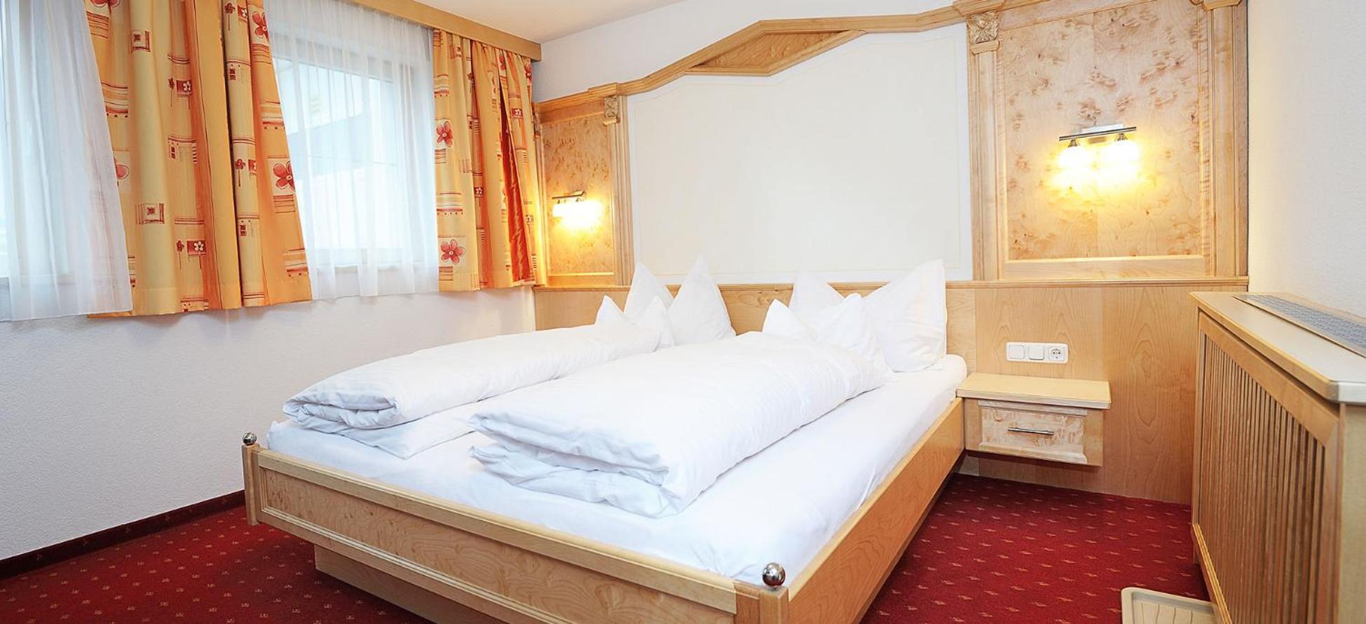 Hotel Kristall B&B Ischgl Extérieur photo